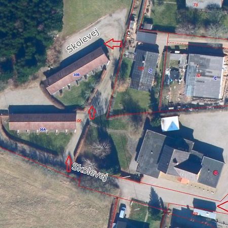 Lyst Dobbelt Vaerelse Med Egen Indgang Og Bad Apartamento Nordborg Exterior foto